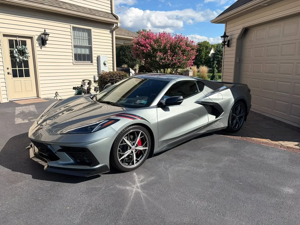 2022 Chevrolet Corvette C8 - Image 2 of 19