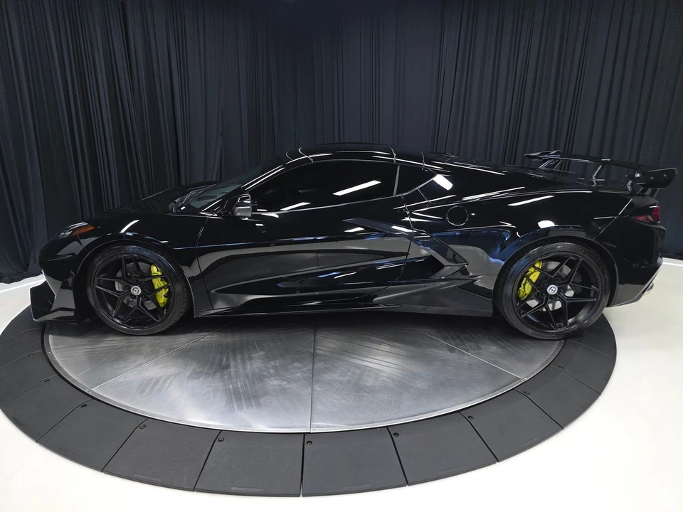 2022 Chevrolet Corvette C8 - Image 11 of 31