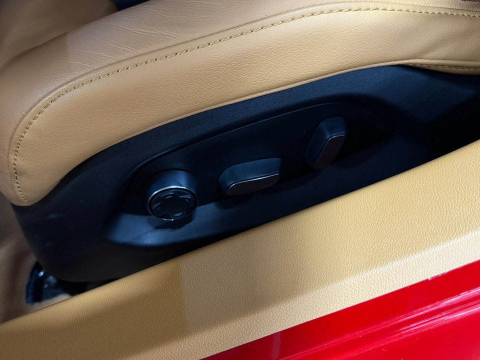 2022 Chevrolet Corvette C8 - Image 9 of 31