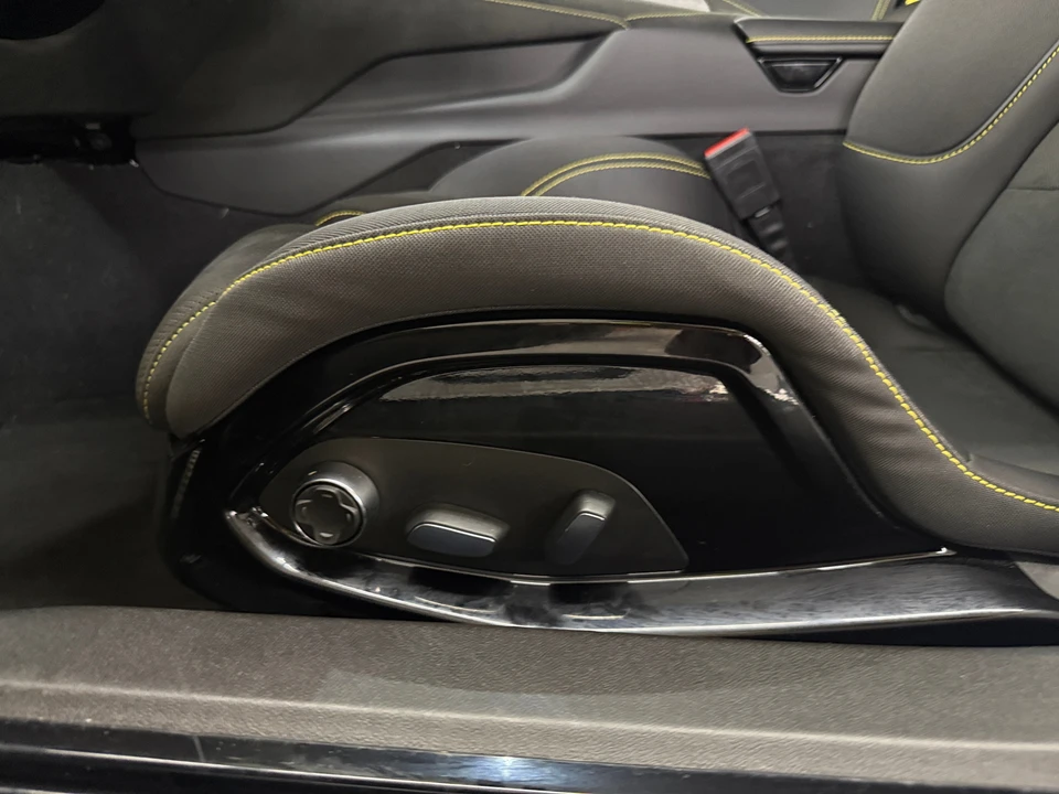 2022 Chevrolet Corvette C8 - Image 8 of 31