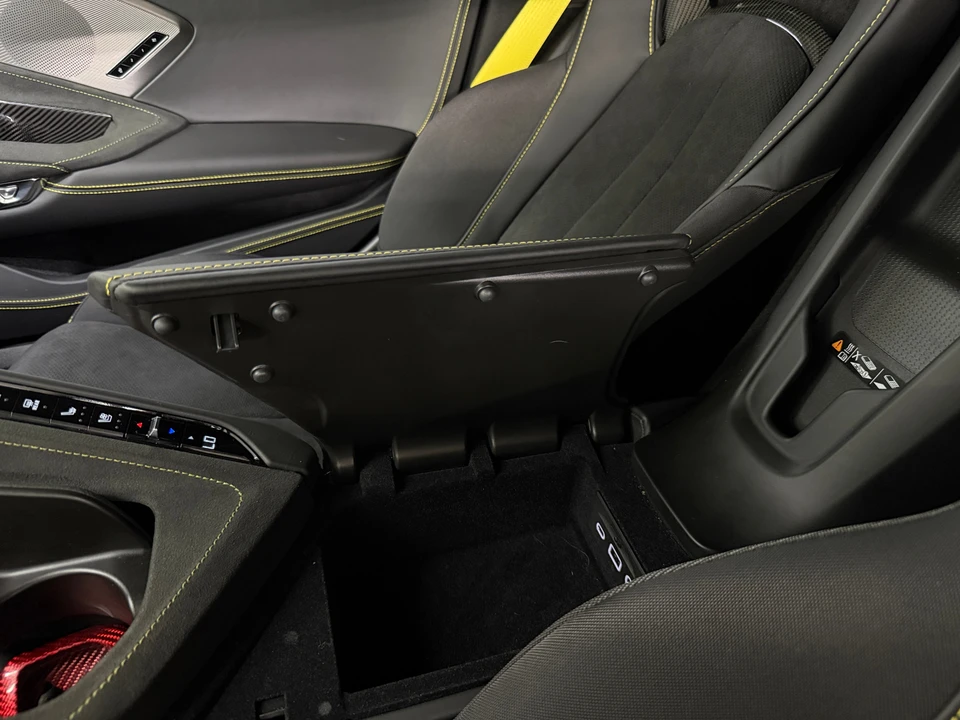 2022 Chevrolet Corvette C8 - Image 13 of 31