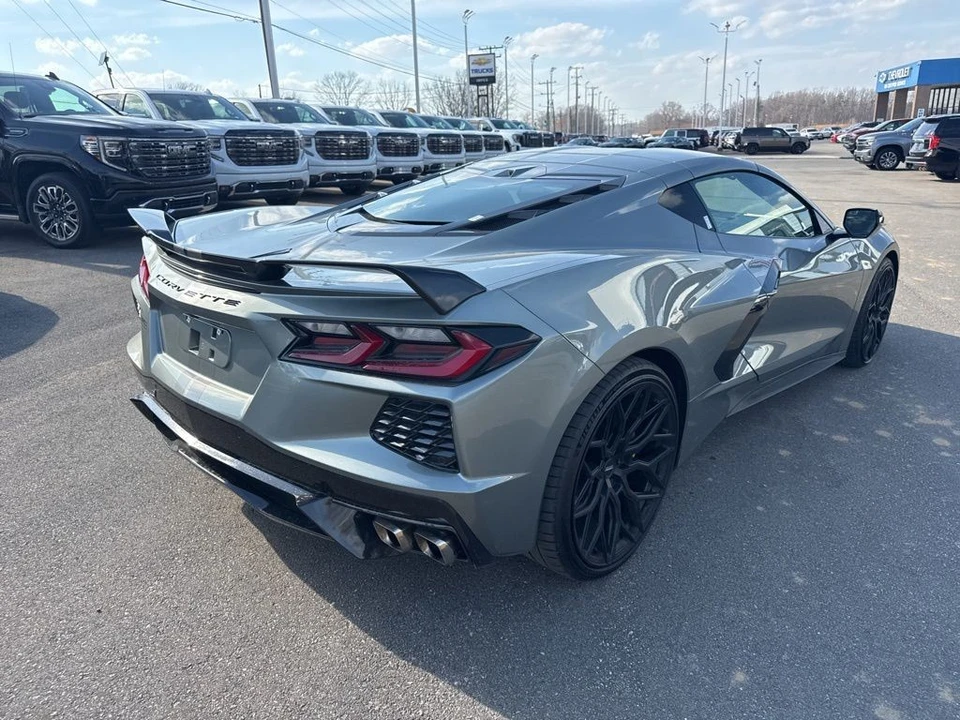 2022 Chevrolet Corvette C8 - Image 5 of 31