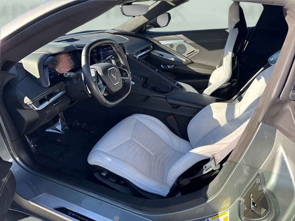 2022 Chevrolet Corvette C8 - Image 9 of 12