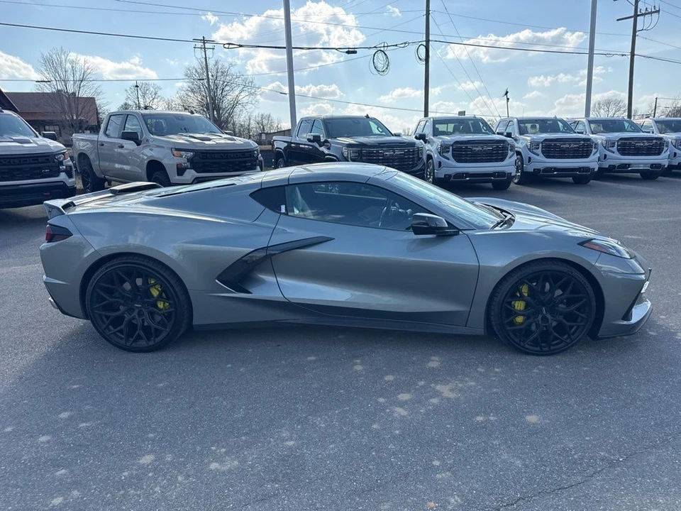 2022 Chevrolet Corvette C8 - Image 6 of 12