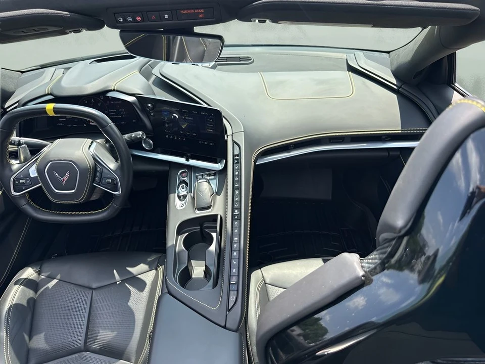 2022 Chevrolet Corvette C8 - Image 11 of 12