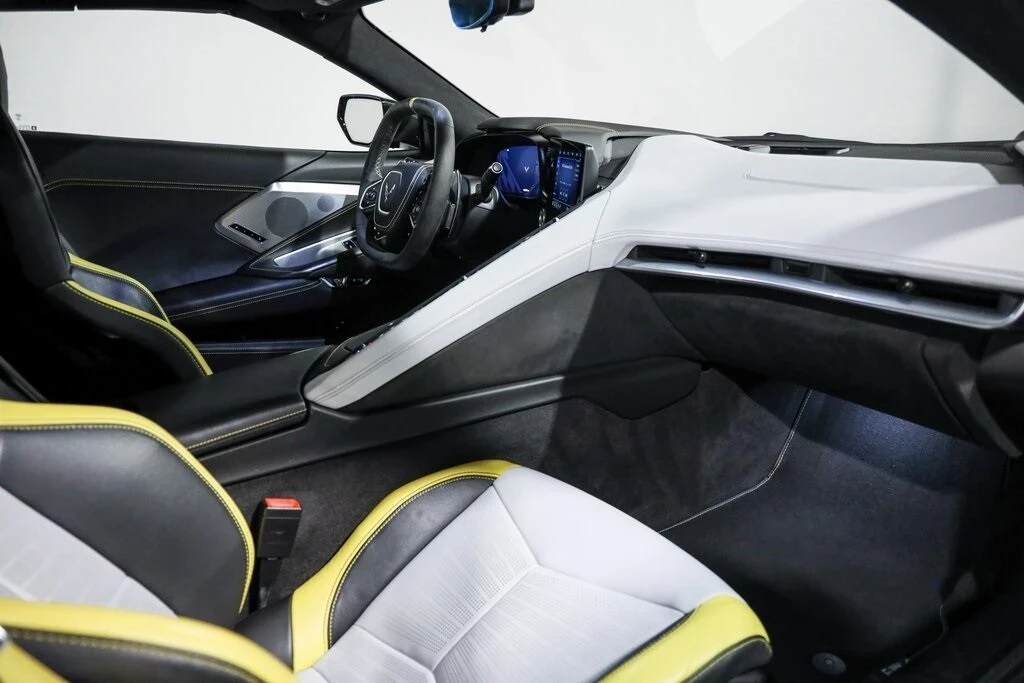 2022 Chevrolet Corvette C8 - Image 19 of 21