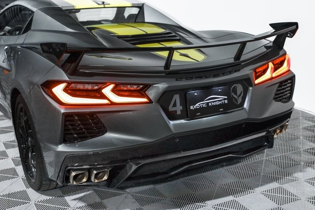 2022 Chevrolet Corvette C8 - Image 18 of 21