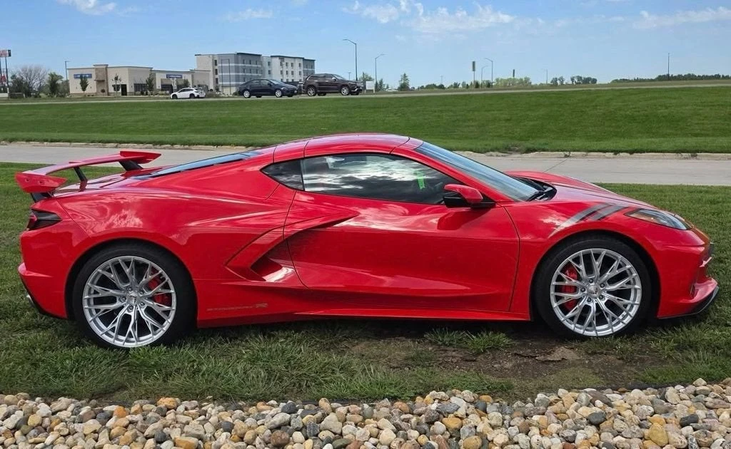 2022 Chevrolet Corvette C8 - Image 2 of 5