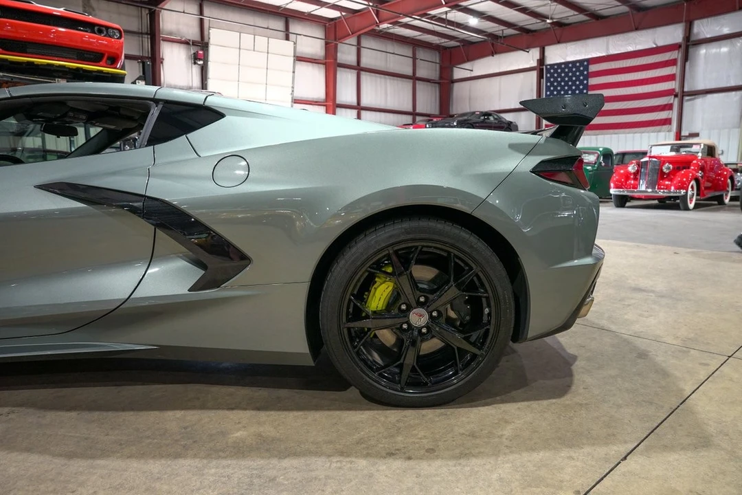 2022 Chevrolet Corvette C8 - Image 2 of 31