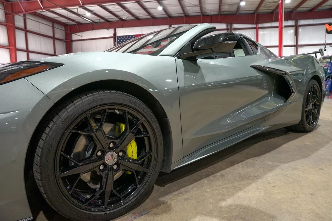 2022 Chevrolet Corvette C8 - Image 12 of 31