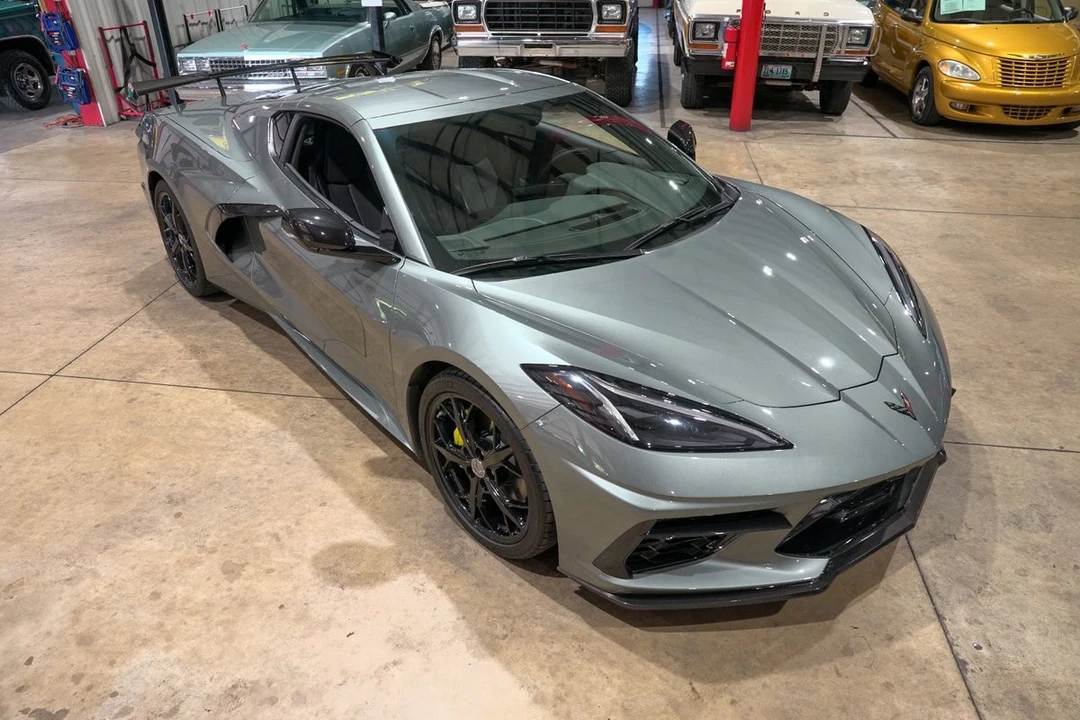 2022 Chevrolet Corvette C8 - Image 7 of 31