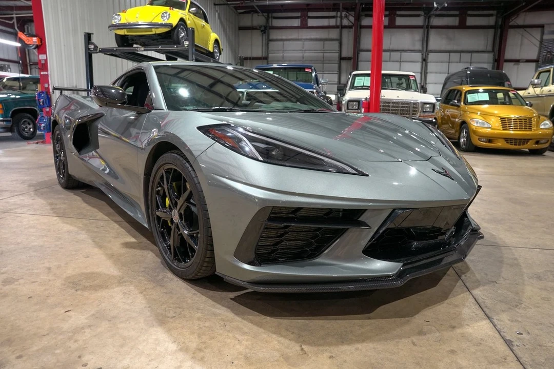2022 Chevrolet Corvette C8 - Image 5 of 31