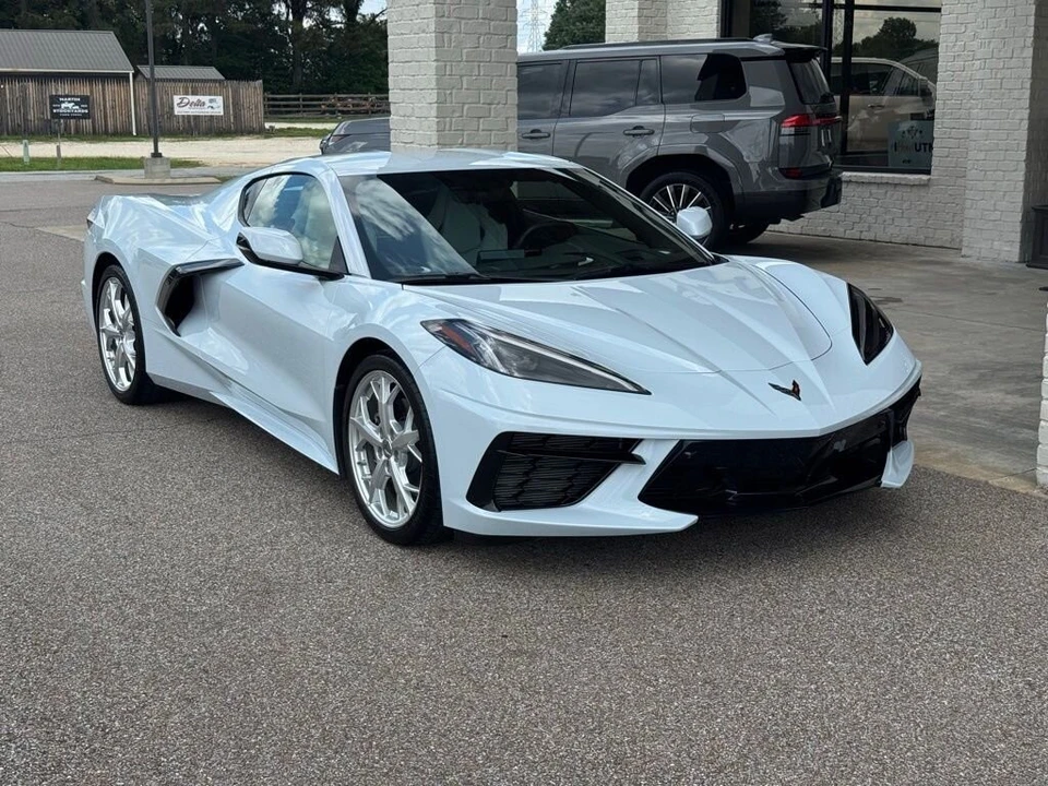 2022 Chevrolet Corvette C8 - Image 17 of 24