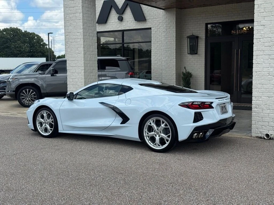 2022 Chevrolet Corvette C8 - Image 8 of 24