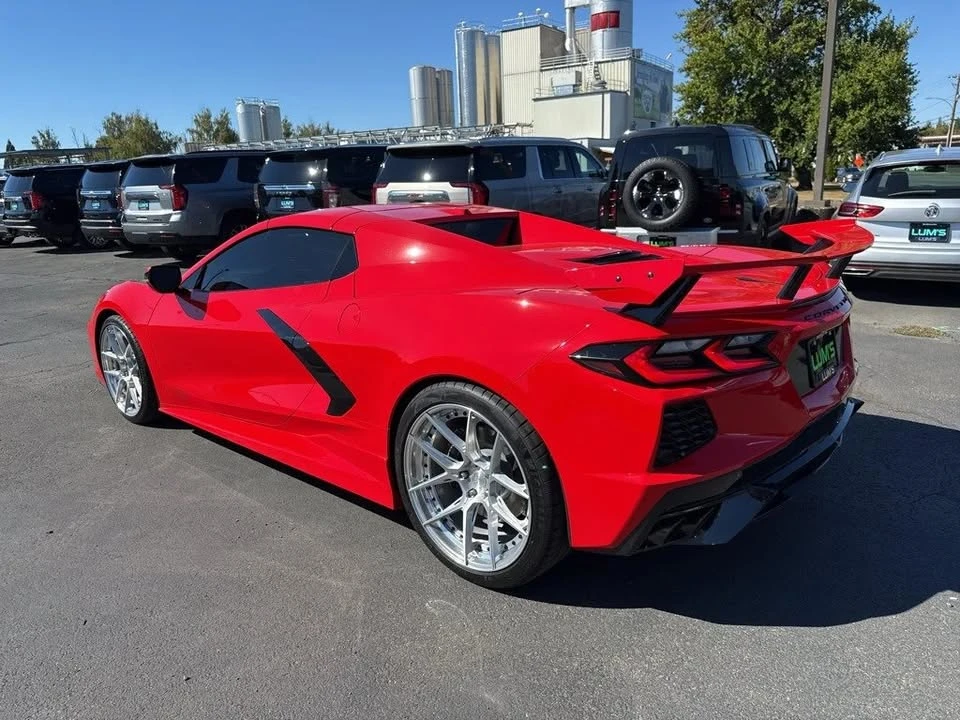 2022 Chevrolet Corvette C8 - Image 18 of 19