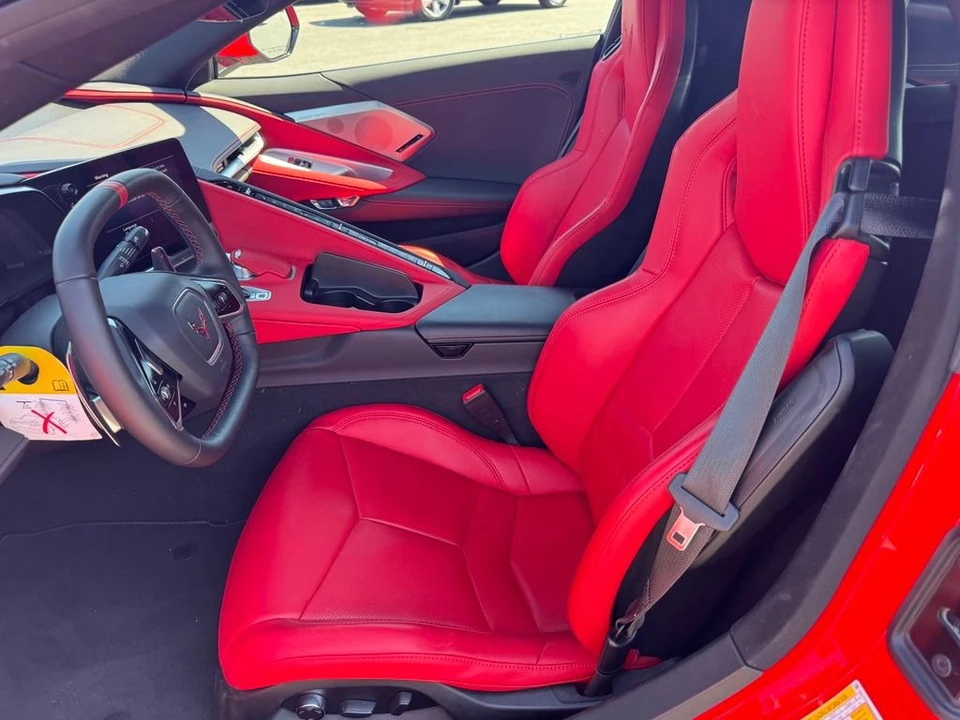 2022 Chevrolet Corvette C8 - Image 7 of 9