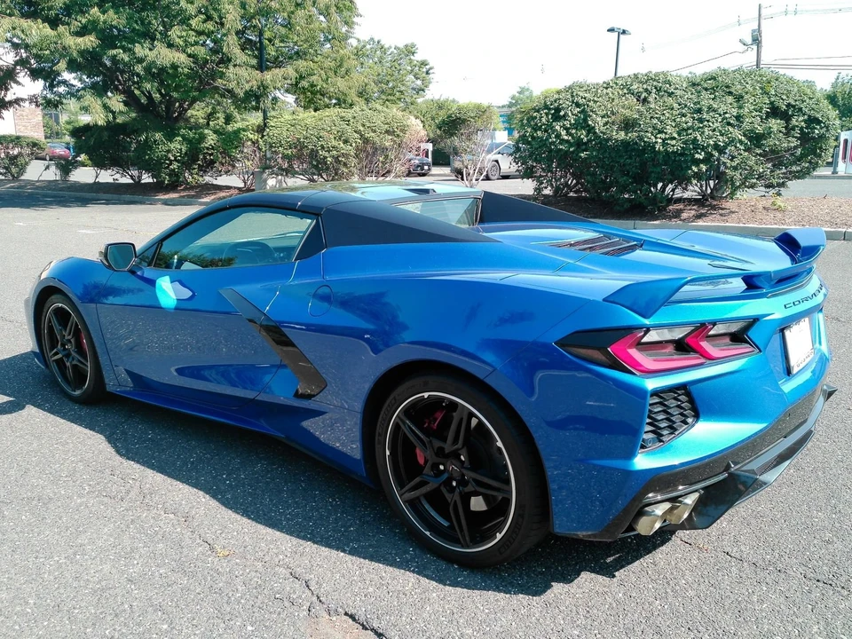 2022 Chevrolet Corvette C8 - Image 5 of 31