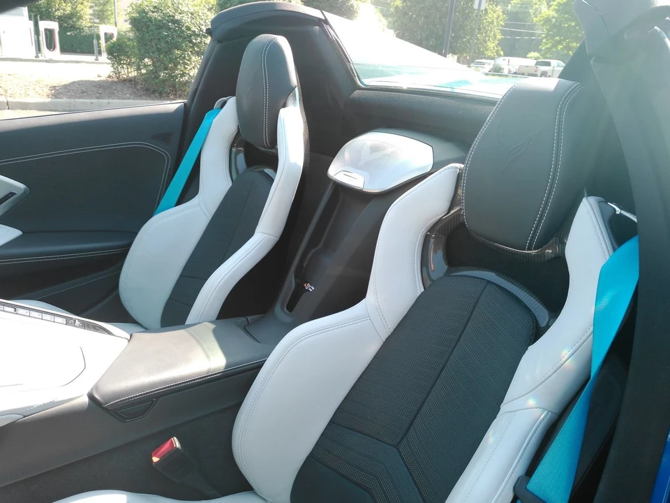 2022 Chevrolet Corvette C8 - Image 18 of 31