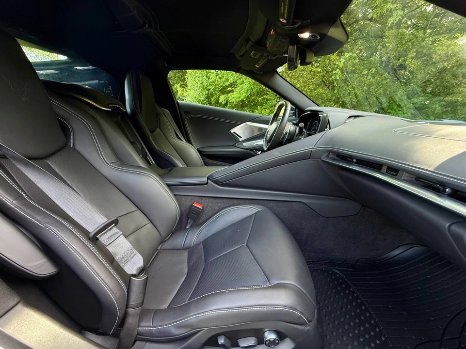2022 Chevrolet Corvette C8 - Image 18 of 31