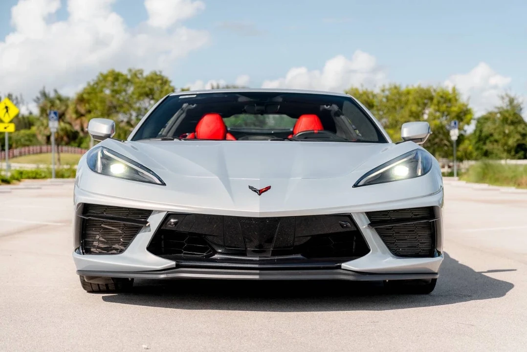 2022 Chevrolet Corvette C8 - Image 2 of 21