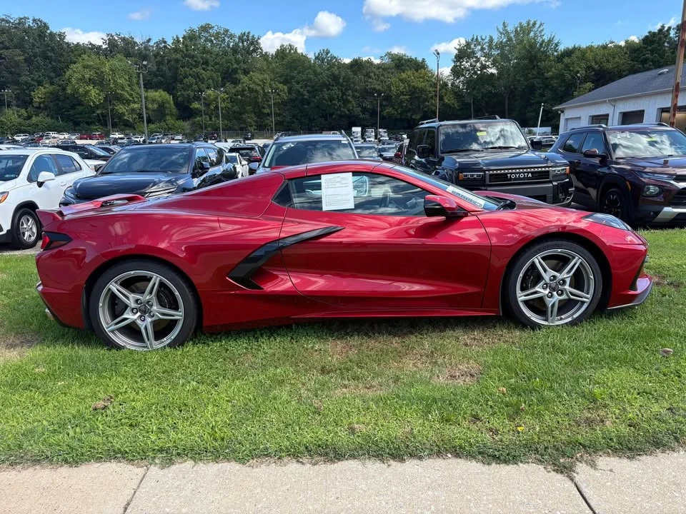 2022 Chevrolet Corvette C8 - Image 5 of 13