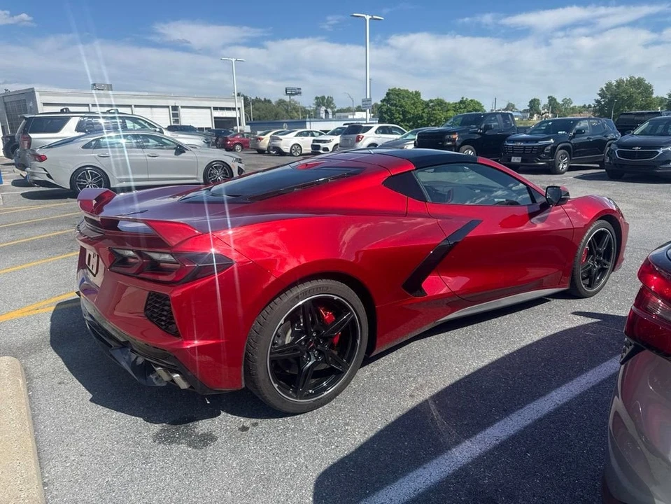 2022 Chevrolet Corvette C8 - Image 4 of 12