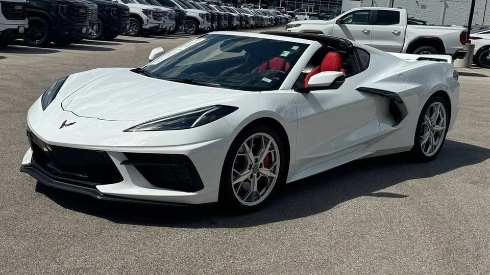 2022 Chevrolet Corvette C8 - Image 8 of 20