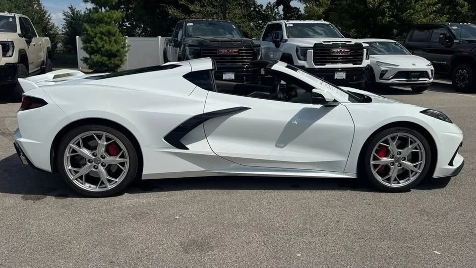 2022 Chevrolet Corvette C8 - Image 3 of 20