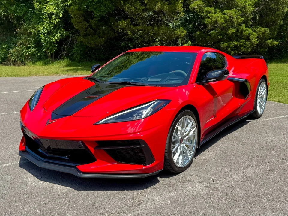 2022 Chevrolet Corvette C8 - Image 2 of 12