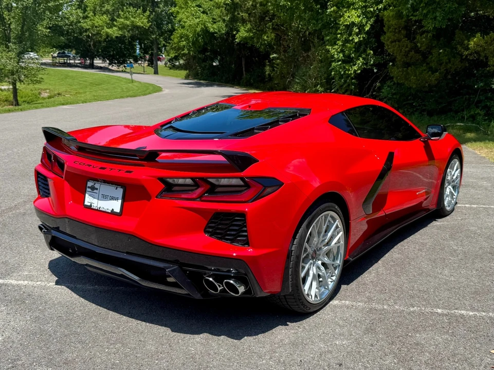 2022 Chevrolet Corvette C8 - Image 3 of 12