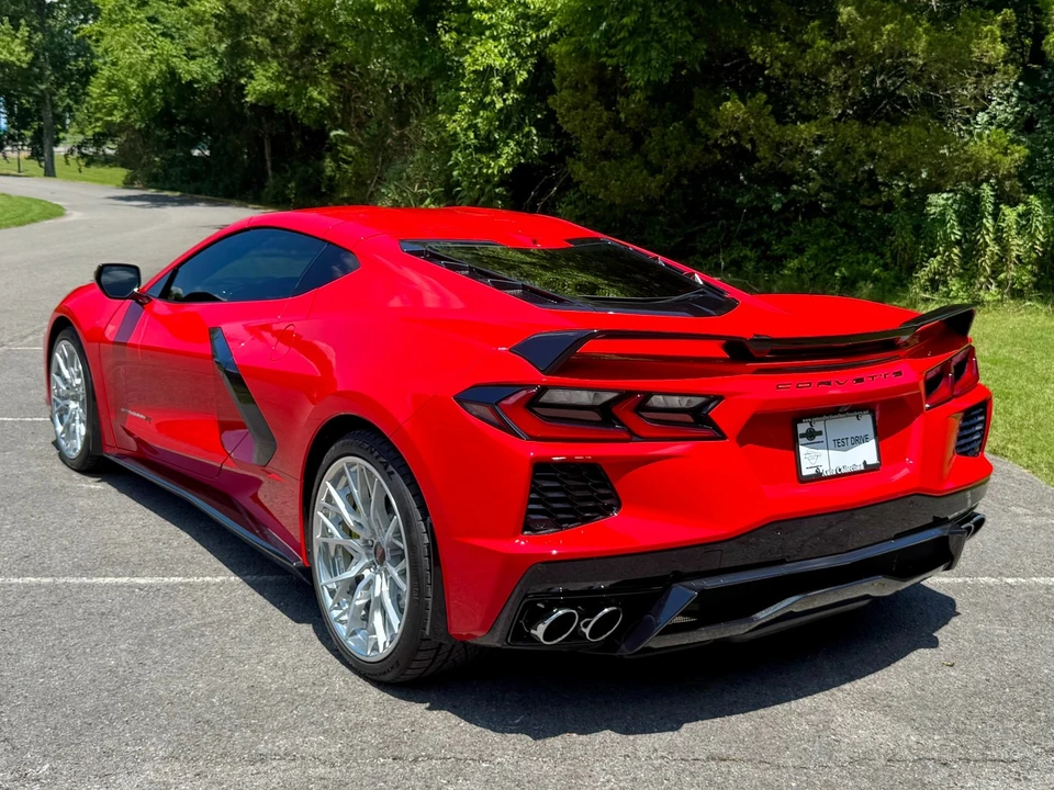 2022 Chevrolet Corvette C8 - Image 4 of 12