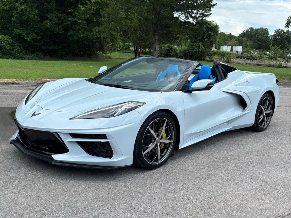 2022 Chevrolet Corvette C8 - Image 2 of 31