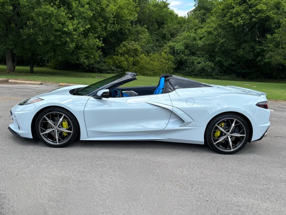 2022 Chevrolet Corvette C8 - Image 8 of 31
