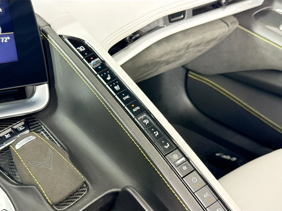 2022 Chevrolet Corvette C8 - Image 17 of 31