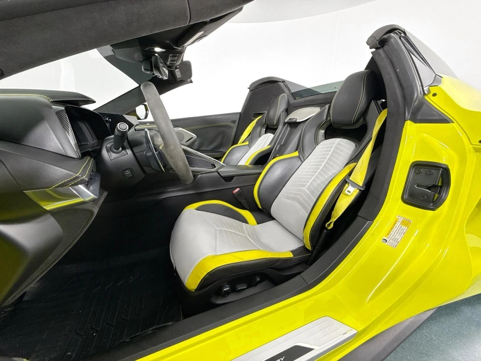 2022 Chevrolet Corvette C8 - Image 11 of 31