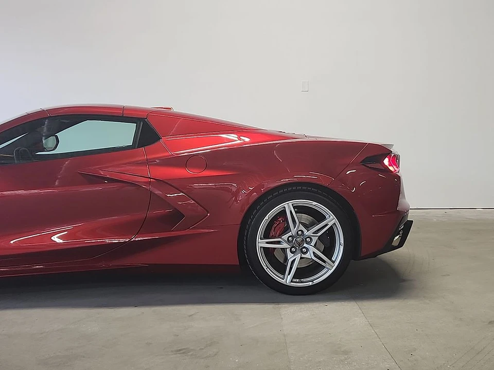 2022 Chevrolet Corvette - Image 7 of 31