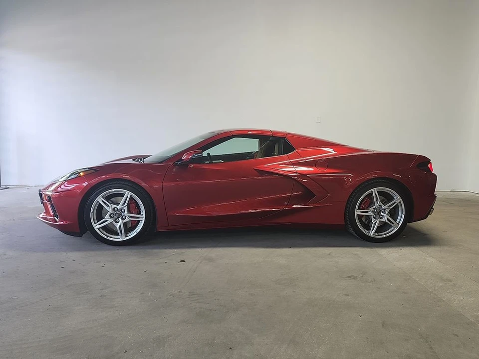 2022 Chevrolet Corvette - Image 2 of 31