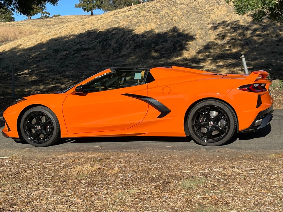 2022 Chevrolet Corvette C8 - Image 10 of 31