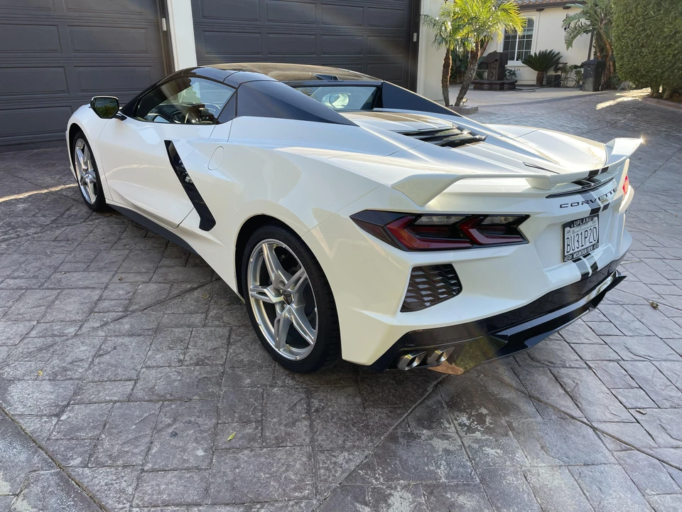 2022 Chevrolet Corvette C8 - Image 17 of 31