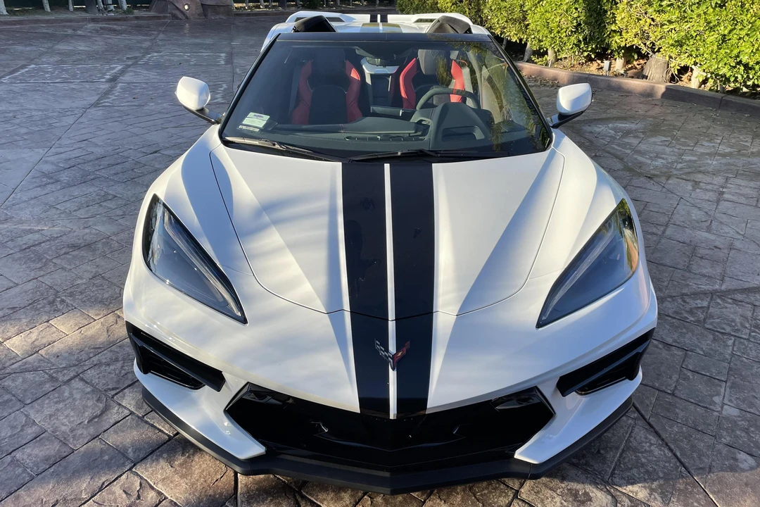 2022 Chevrolet Corvette C8 - Image 2 of 31