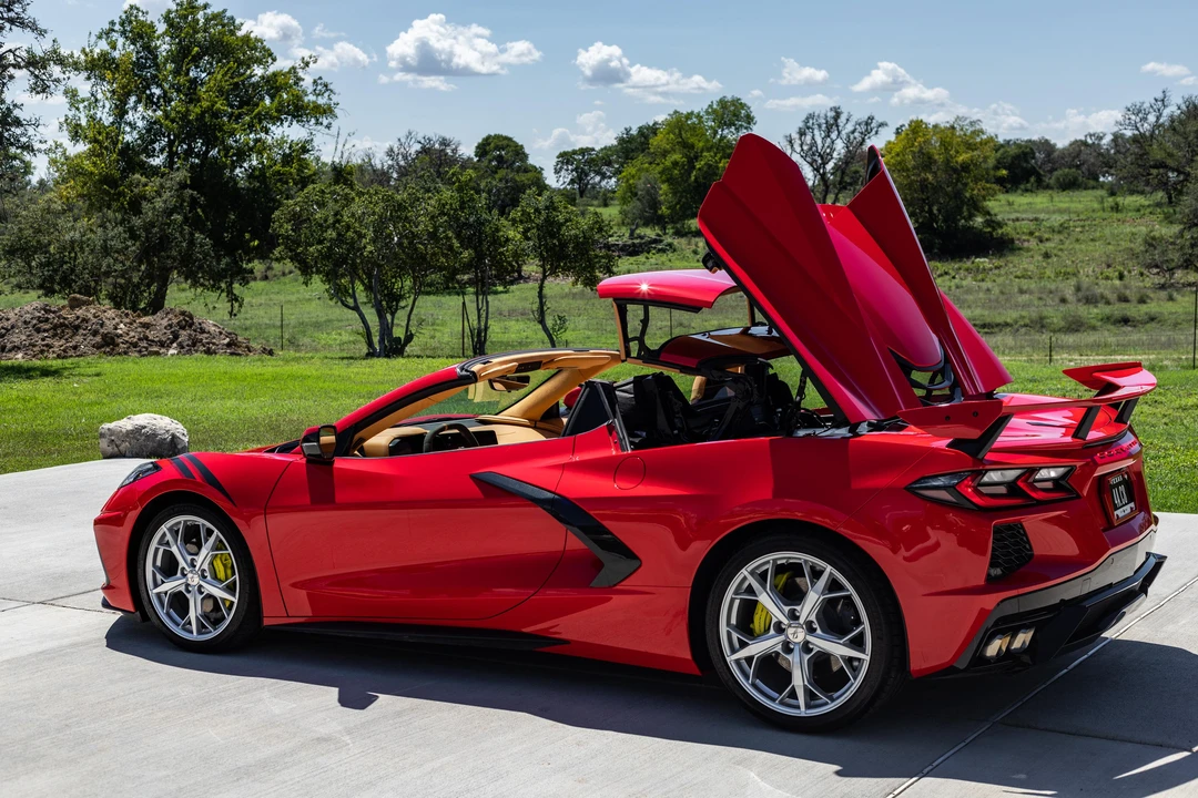 2022 Chevrolet Corvette C8 - Image 19 of 31