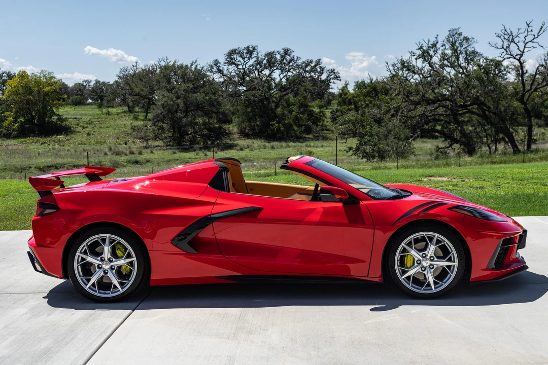 2022 Chevrolet Corvette C8 - Image 9 of 31