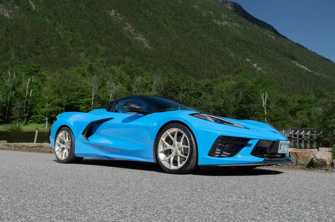 2022 Chevrolet Corvette C8 - Image 17 of 31