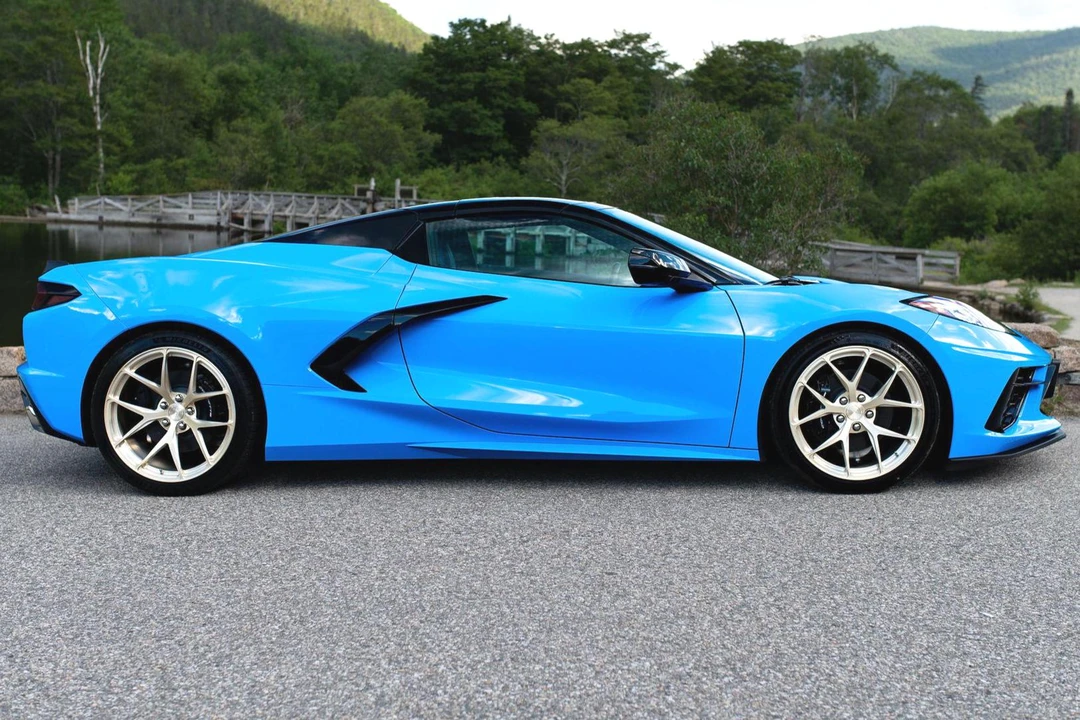 2022 Chevrolet Corvette C8 - Image 3 of 31