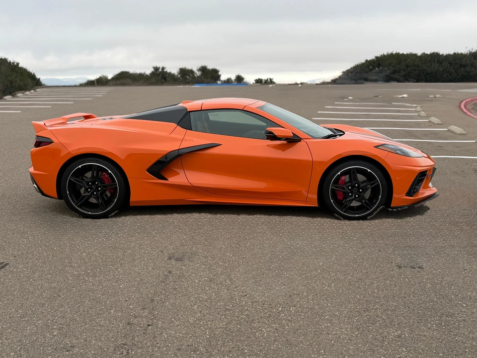 2022 Chevrolet Corvette C8 - Image 25 of 31