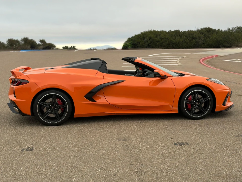 2022 Chevrolet Corvette C8 - Image 15 of 31