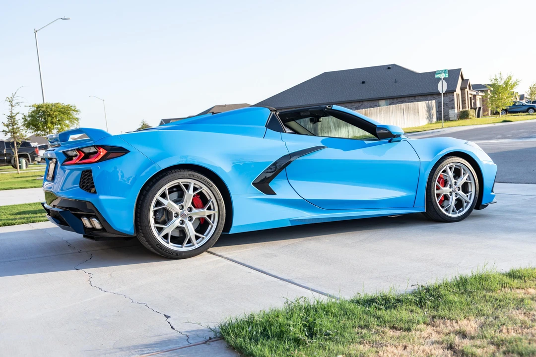 2022 Chevrolet Corvette C8 - Image 8 of 31