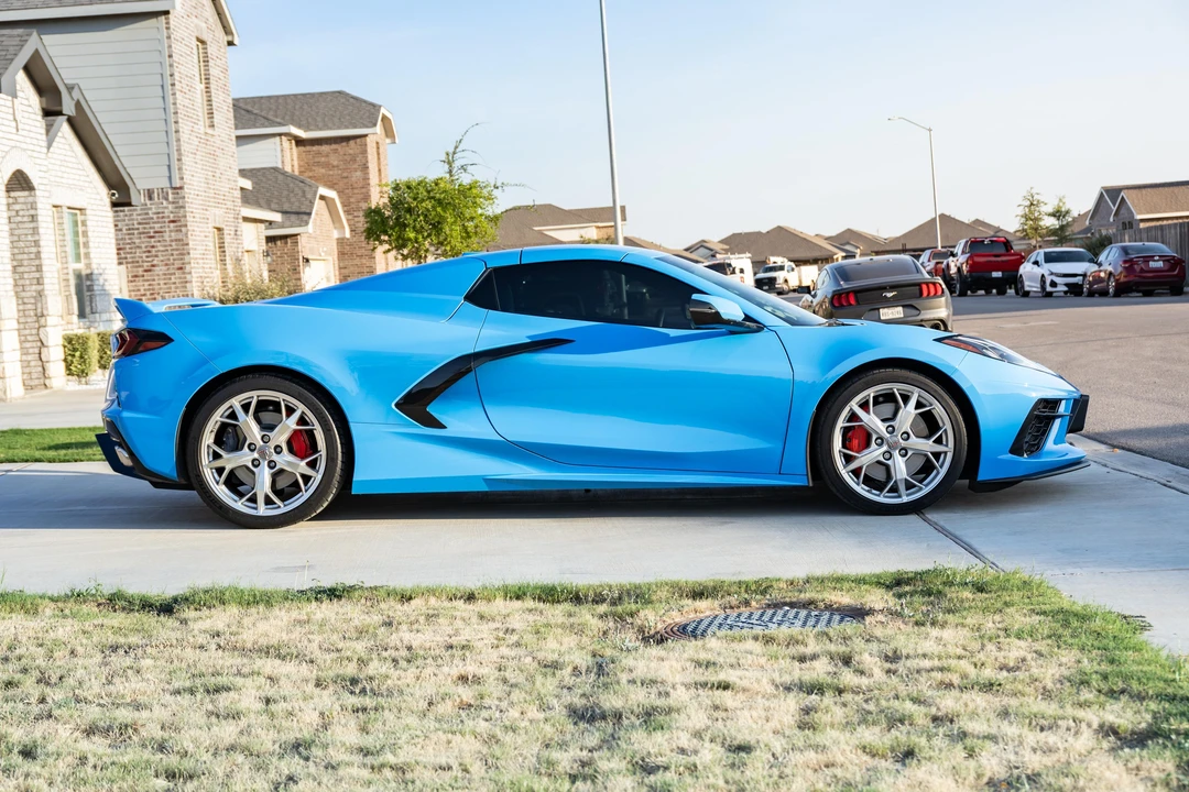 2022 Chevrolet Corvette C8 - Image 3 of 31