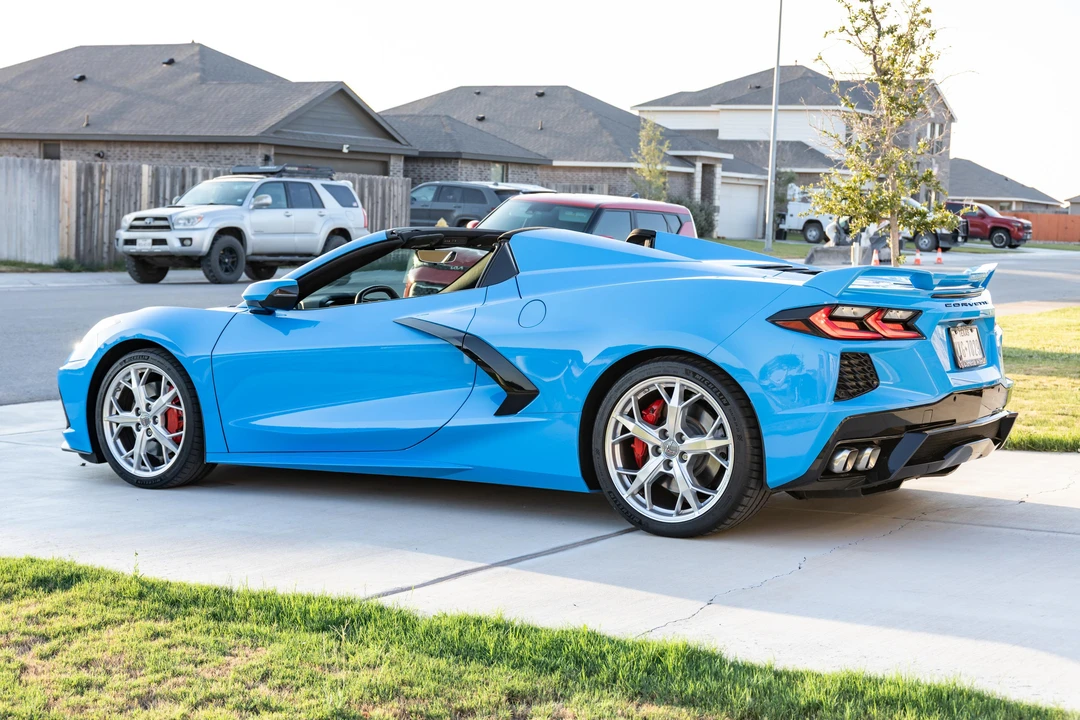 2022 Chevrolet Corvette C8 - Image 4 of 31