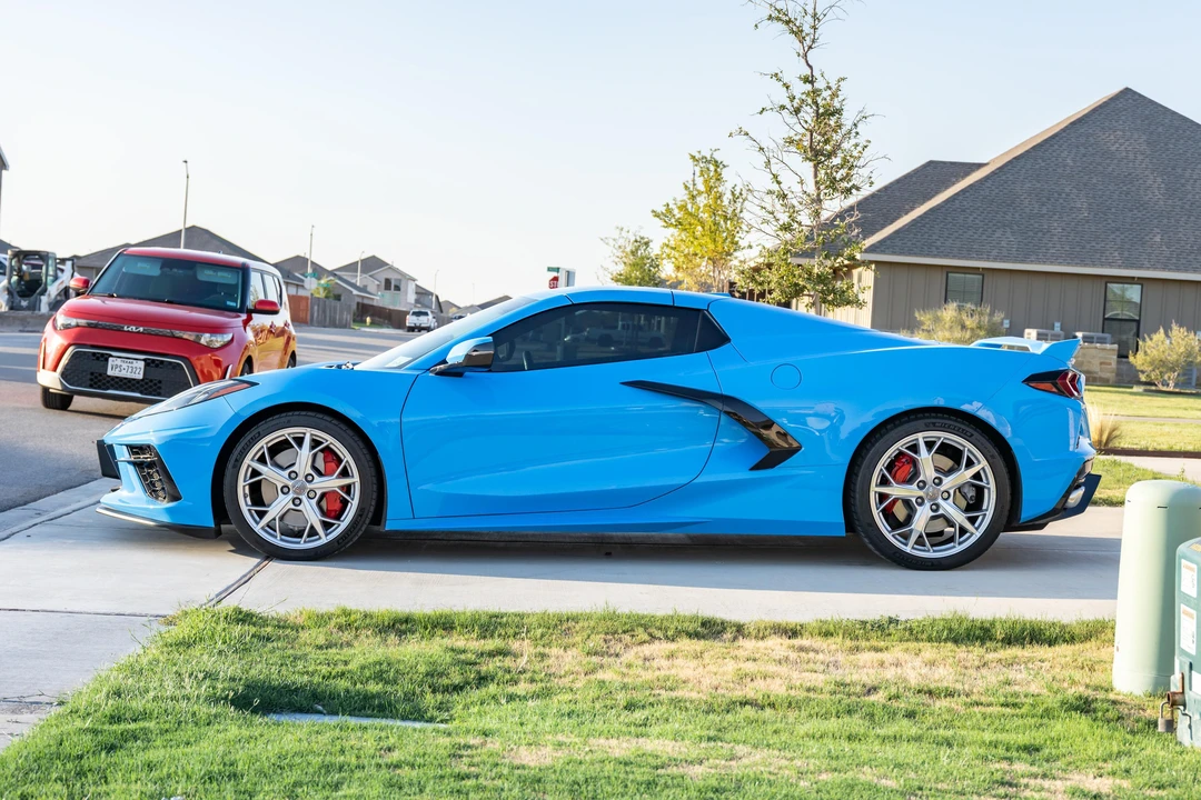 2022 Chevrolet Corvette C8 - Image 13 of 31